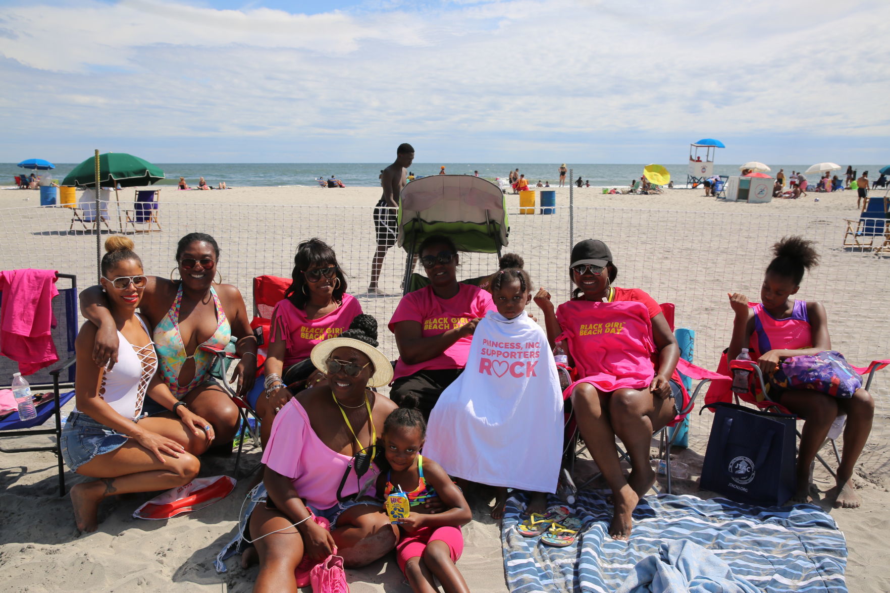 Black Girl Beach Day (10)